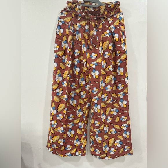 Floral Wide-Leg Pants size M - Picture 2 of 5